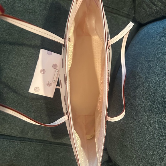 Kate Spade pink tote with matching wallet - Picture 2 of 3